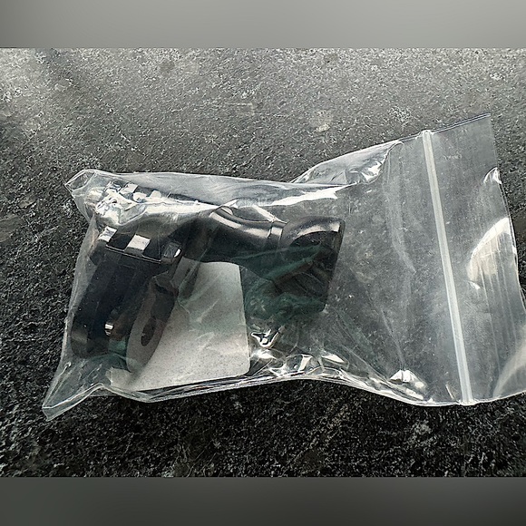 GoPro - Clear Case and Extension Arm - Picture 9 of 9